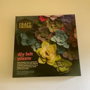 Ann Williams - diy felt plants kit - brand new unopened- pet free smoke